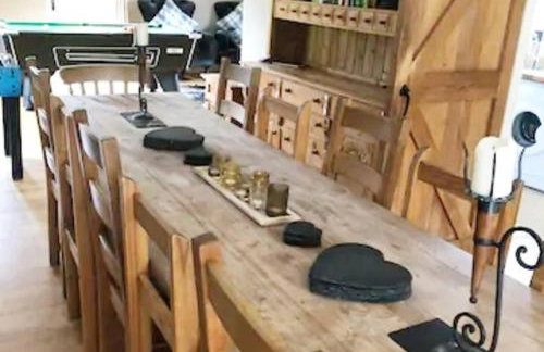 5-Bed Home - Sleeps 12 Pool Garden & Play Area - Foto 35