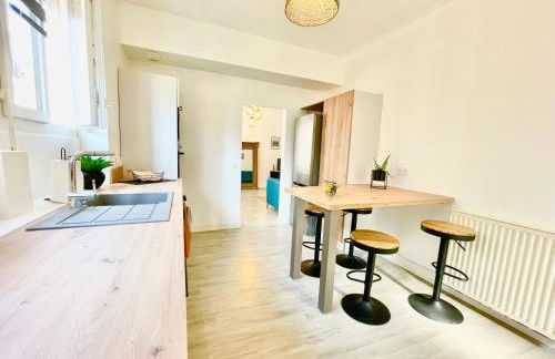 Le Mans - Au Calme - Stationnement Facile - Proche Centre Ville et Gare - Foto 14