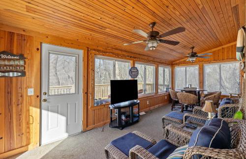 Little blue house on the lake - Photo 53