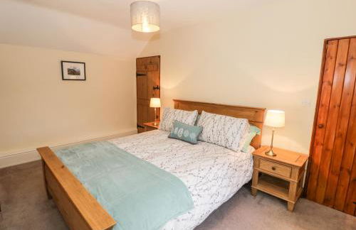 Llwyn Celyn - Foto 11