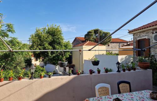 Afroditi's 1 - Photo 73