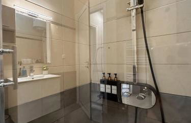 Modern Apartment Near Athens Airport, Beach & Metropolitan Expo - Foto 27