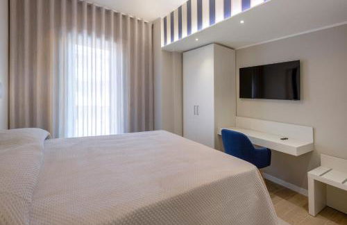 Crystal & Esmeralda Apartment Suites Sorrento - Photo 13