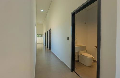 Ninho Verde II - Casa com Hidromassagem e Piscina - Foto 5