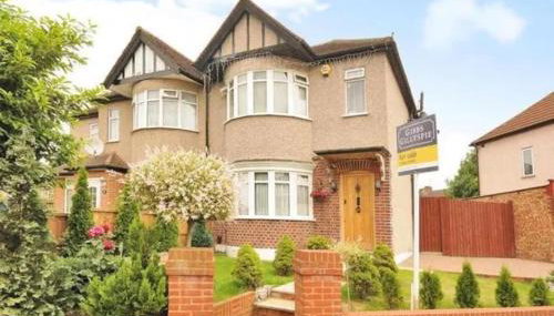 TJ Homes - One double bed room with garden view - Next to tube station - Foto 3