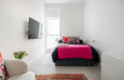 Superb 1-Bed Apartment in Hertfordshire - Foto 1