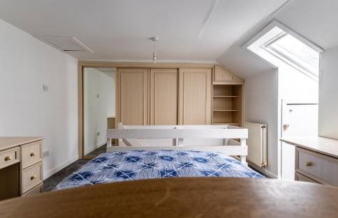 4 Bedrooms Homely House - Sleeps 6 Comfortably with 6 Double Beds,Glasgow, Free Street Parking, Business Travellers, Contractors, & Holiday-Goers, Near All Major Transport Links in Glasgow & City Centre, Perfect for Common Wealth Games 2026 - Foto 56