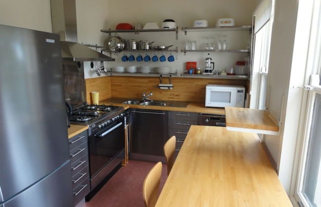 St Raphael - Photo 9