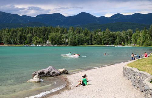 BEST Location, Large & Modern, Glacier Avails! - Foto 22