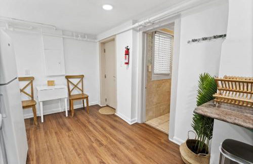 Tropical Bohemian 1BR Apt near Atlantic City Beach - Foto 16