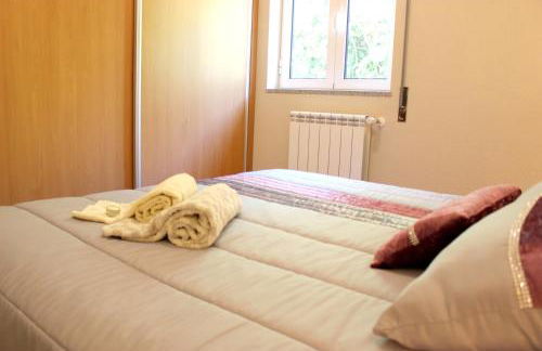 Peaceful villa in São Martinho de Mouros with private pool - Foto 14