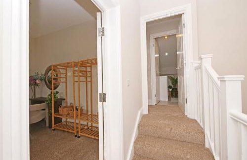 Apartment 11 Bluebridge with Free Parking - Photo 66