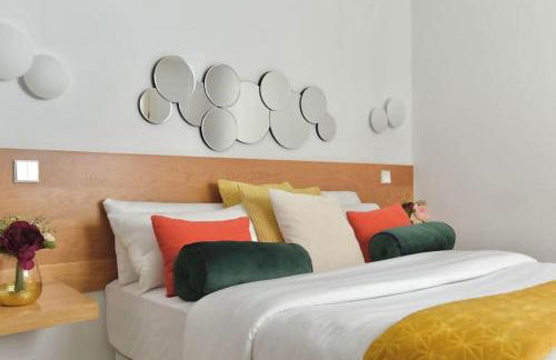 Location Location Location F42 - Photo 68