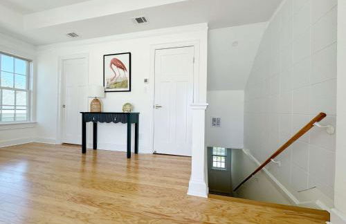 Spacious 3-Floor Downtown Retreat - Prime Location - Foto 37