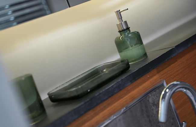 Captivating 1-bed Apartment, Merthyr Tydfil - - Foto 17