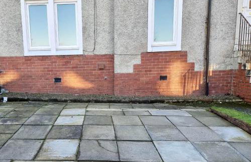 PREMIER - Chapel House with Driveway! - Foto 19