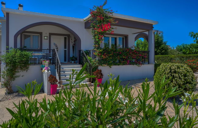 Filios Villa - Photo 34