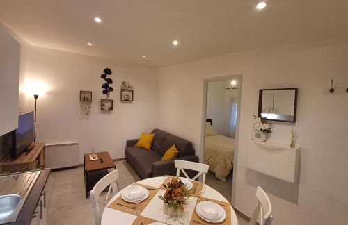 Super F2 à 5mn aéroport d'Orly parking privé gratuit - Foto 2