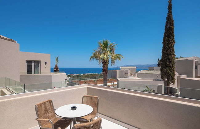 Galaxy Suites Boutique Resort - Photo 29