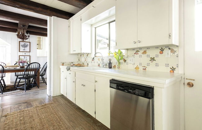 Everett by Avantstay 5mins to Palisades Tahoe! w/ HOT TUB - Photo 15