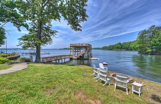 Make a Big Splash in 7BR Lake Norman Home! - Foto 39