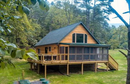 Heaven's Hideaway- perfect getaway near the river! - Photo 1