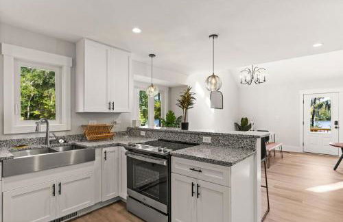 Waterfront Treehouse on the Cape Fear with Dock - Foto 27