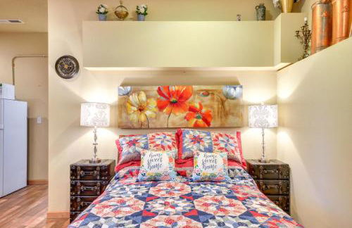 Inviting Studio with Patio, 15 Mi to Portland! - Foto 9