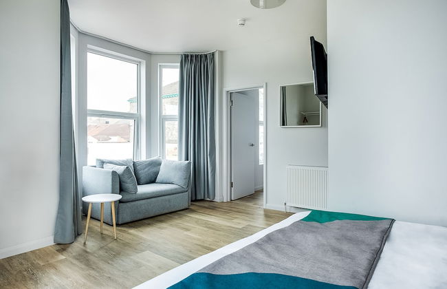 OYO Studiotel Great Yarmouth - Modern Hotel Apartments - Foto 11