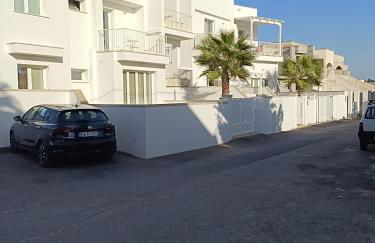 Tramonti Incredibili in Piscina - Apartment8 con AC WiFi in Residence - Foto 33