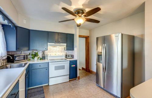 Secluded Home with Lake View in Delton! - Foto 10