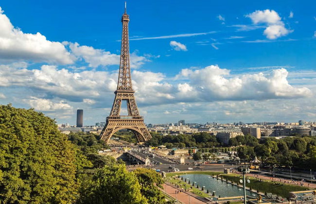 Visita guiada por la Torre Eiffel con subida a pie - Foto 4