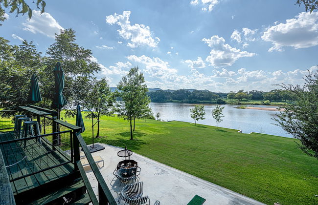 River Oaks Oasis - Foto 20