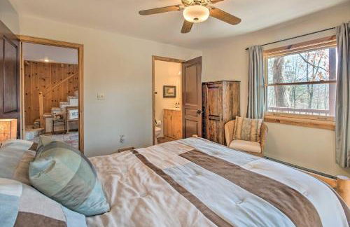 Cabin with Decks and Fire Pit Near Lost River! - Foto 16