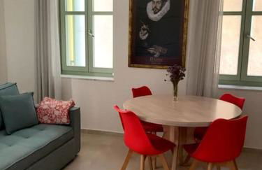 Διαμέρισμα σε ανακαινισμένο αρχοντικό 19ου αιώνα, κέντρο Μύρινας - Photo 12