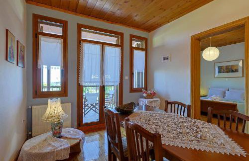 VILLA PEPONI Spacious Traditional Villa with Garden - BBQ & Private Parking - Photo 47