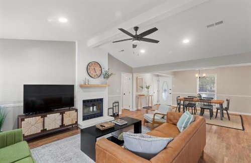 Renovated, Dog Friendly, Fenced Yard, Game RM - Foto 7