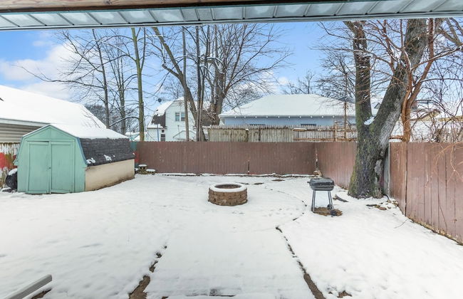 Lovely PET FRIENDLY three bedroom in desirable Urbandale Location! 3 Home by RedAwning - Foto 33