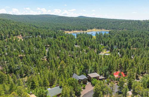 Deck and Scenic Views Munds Park Cabin! - Foto 44