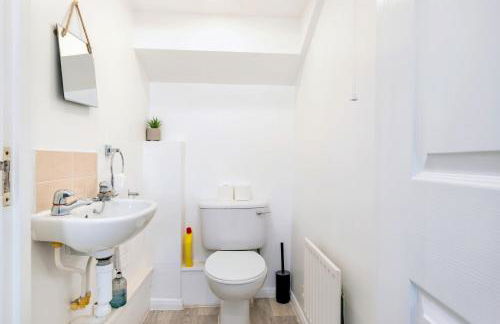 Hampton Peterborough Contractor House - Sleeps 4 - Perfect Stay While Working On Projects - Foto 25