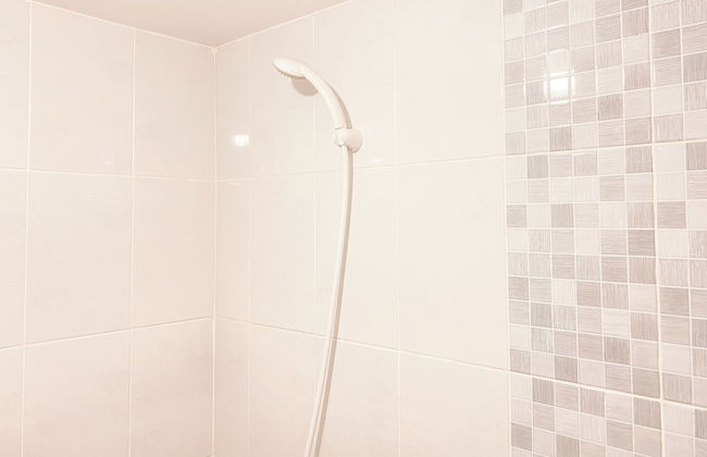 Good And Cozy Stay 2Br Tokyo Riverside Pik 2 Apartment - Foto 15