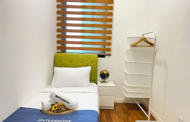 Paradigm Residence By Antlerzone - Photo 31