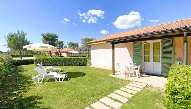 Residence with swimming pool in Mazzanta just 600 meters from the beach - Foto 3, House