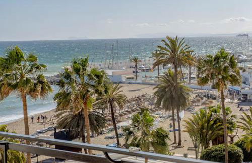 Atardecer en la playa en Marbella Centro - Photo 1