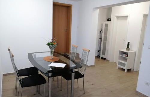 Ebenerdige Ferienwohnung mit großer Terrasse in der Nähe des Waldes, zum wohlfühlen - Foto 24