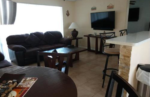 Sunrise Ocean Suites - Photo 51