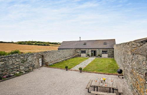 4 Bed in Llanfechell 90258 - Photo 8