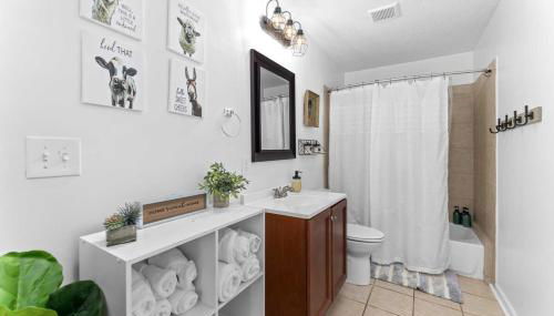 Modern Scottdale Escape Minutes to Atlanta - Foto 2