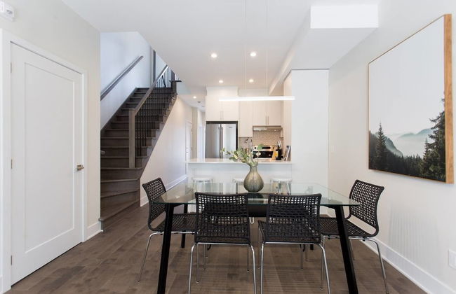 Stunning Split Level 3 BR Little Italy Apartment - Foto 1