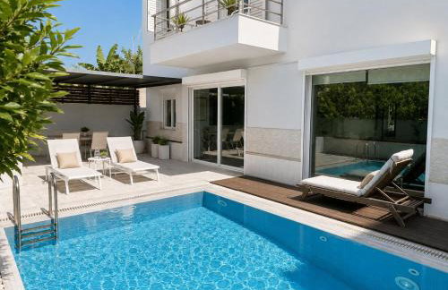 Welcome to Lumen Villa the first of the Adelos Trilogy - Foto 1
